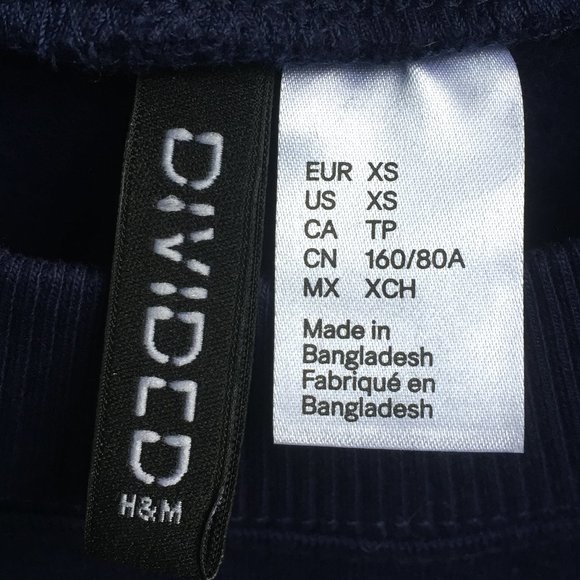 H&M "Power to the Girls" blue sweatshirt - size XS - Picture 2 of 7